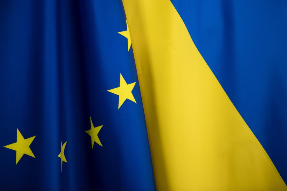 EU - UKRAINE FLAG